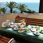 Eden Hotel 4*