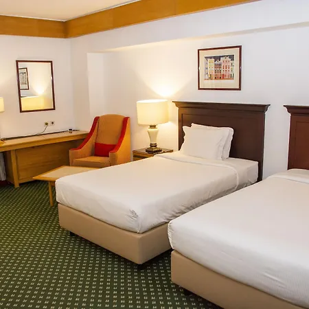 Eden 4* Estoril