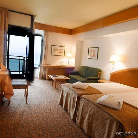 Hotel Eden 4*