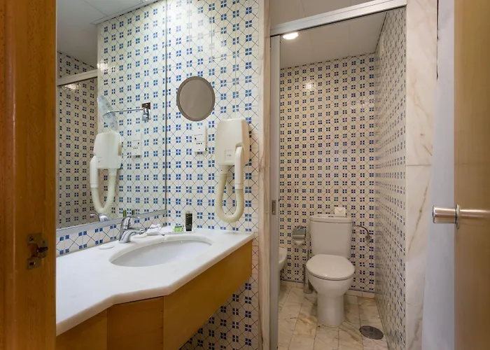 Eden 埃斯托利尔